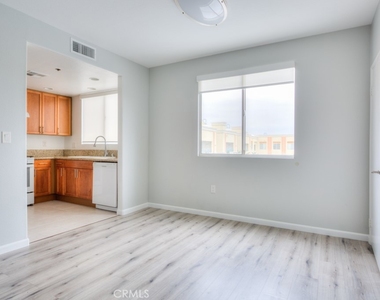 580 W Main - Photo Thumbnail 12