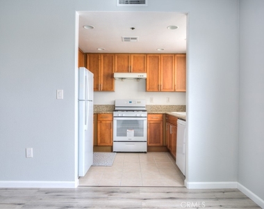 580 W Main - Photo Thumbnail 14