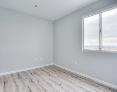 580 W Main - Photo Thumbnail 27