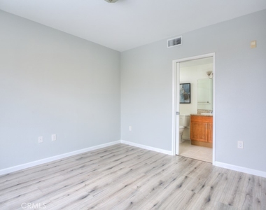 580 W Main - Photo Thumbnail 21