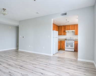 580 W Main - Photo Thumbnail 11