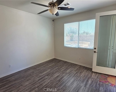 11916 Berlyn Dove Court - Photo Thumbnail 8