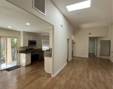 31123 Calle Aragon - Photo Thumbnail 7