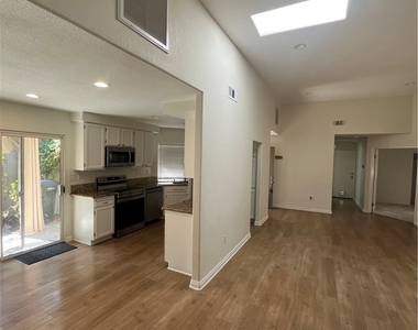 31123 Calle Aragon - Photo Thumbnail 8