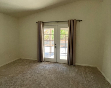 31123 Calle Aragon - Photo Thumbnail 21