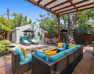 4416 Morella Avenue - Photo Thumbnail 46