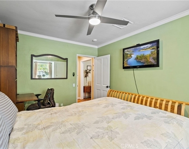 4416 Morella Avenue - Photo Thumbnail 39