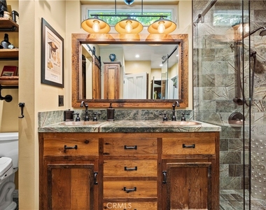 4416 Morella Avenue - Photo Thumbnail 33