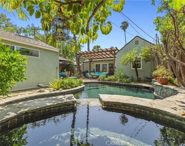 4416 Morella Avenue - Photo Thumbnail 59
