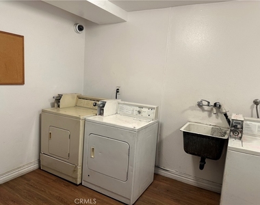 7055 Etiwanda Avenue - Photo Thumbnail 15
