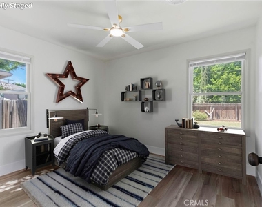 2715 Cedar - Photo Thumbnail 11