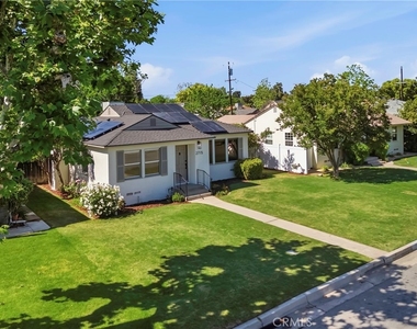 2715 Cedar - Photo Thumbnail 3