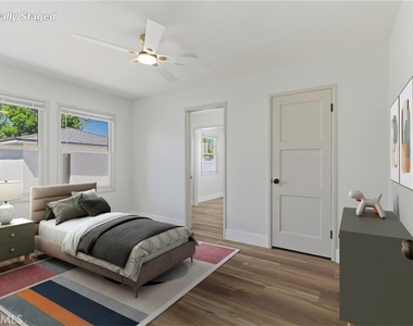 2715 Cedar - Photo Thumbnail 14