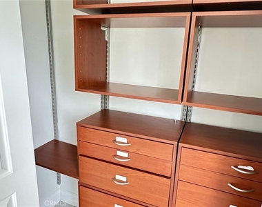 423 S Rexford Drive - Photo Thumbnail 24