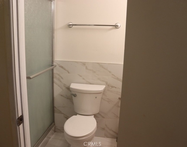 18616 Lassen Street - Photo Thumbnail 19