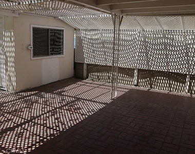 18616 Lassen Street - Photo Thumbnail 26