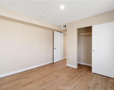 13710 Foothill - Photo Thumbnail 18