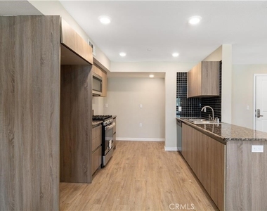 13710 Foothill - Photo Thumbnail 8