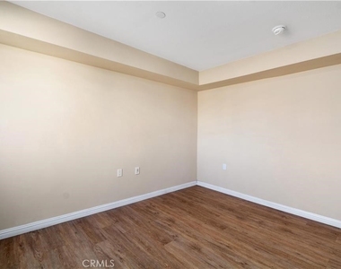 13710 Foothill - Photo Thumbnail 19