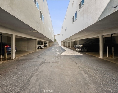 3649 Emerald Street - Photo Thumbnail 18