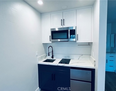 3649 Emerald Street - Photo Thumbnail 22