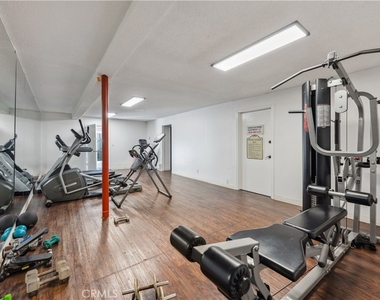 3649 Emerald Street - Photo Thumbnail 14