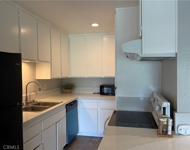 6542 #d408 Ocean Crest Dr. - Photo Thumbnail 11