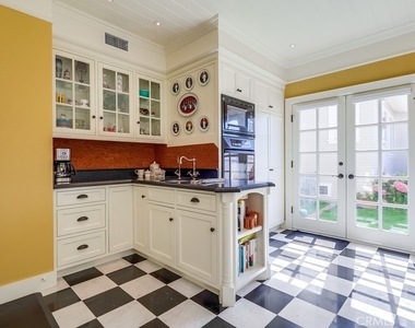 1239 S Patton Avenue - Photo Thumbnail 17