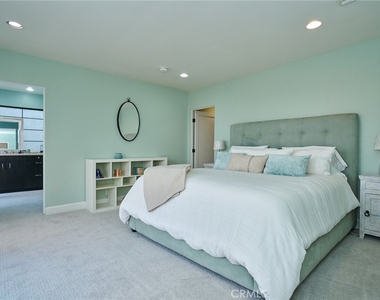 151 Napoleon Street - Photo Thumbnail 28
