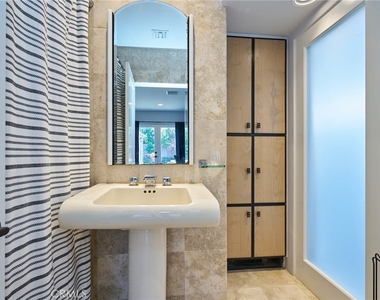 151 Napoleon Street - Photo Thumbnail 26