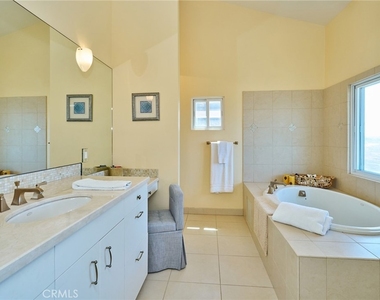151 Napoleon Street - Photo Thumbnail 23