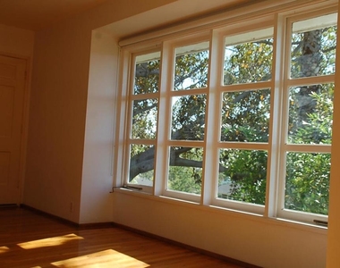1637 Raymond Hill Road - Photo Thumbnail 14