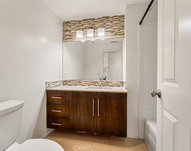 23932 Flores Avenue - Photo Thumbnail 24