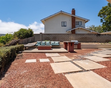 23932 Flores Avenue - Photo Thumbnail 32