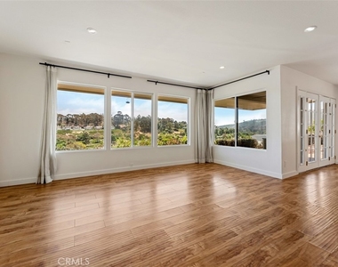 23932 Flores Avenue - Photo Thumbnail 8