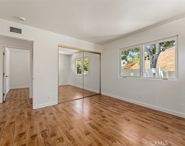 23932 Flores Avenue - Photo Thumbnail 23
