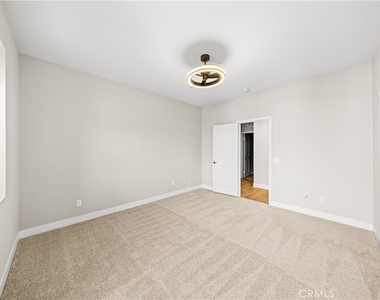 1 Intriga Court - Photo Thumbnail 37