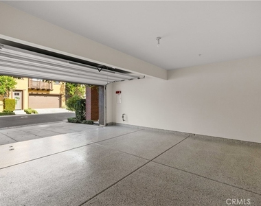 1 Intriga Court - Photo Thumbnail 22