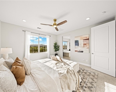 1 Intriga Court - Photo Thumbnail 31