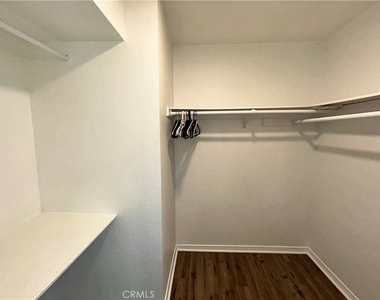 359 Windy Ln - Photo Thumbnail 12