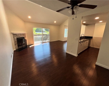 359 Windy Ln - Photo Thumbnail 4