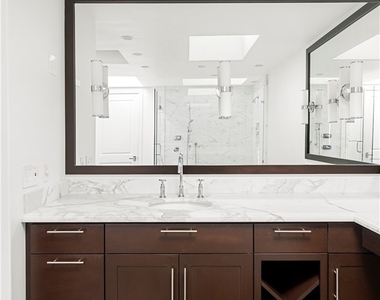315 Carnation - Photo Thumbnail 18