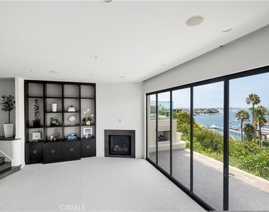 315 Carnation - Photo Thumbnail 13