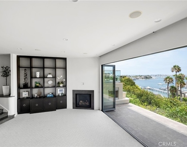 315 Carnation - Photo Thumbnail 12