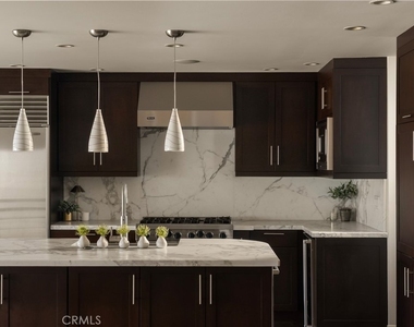 315 Carnation - Photo Thumbnail 1
