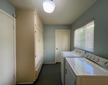 621 S 13th Street - Photo Thumbnail 29