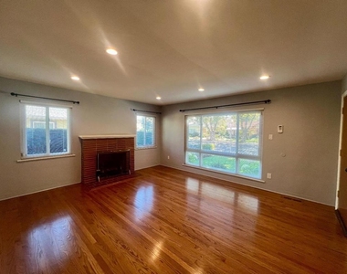 621 S 13th Street - Photo Thumbnail 9