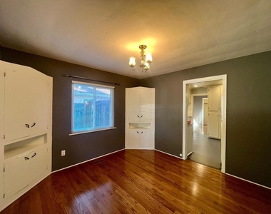 621 S 13th Street - Photo Thumbnail 11