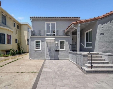 1305 Walnut Street - Photo Thumbnail 1