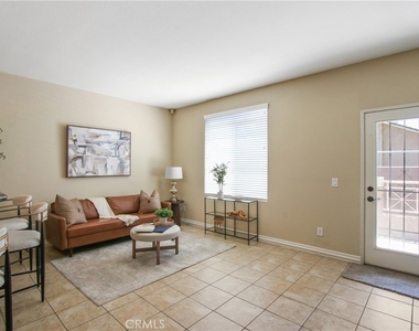 904 N Turner - Photo Thumbnail 6